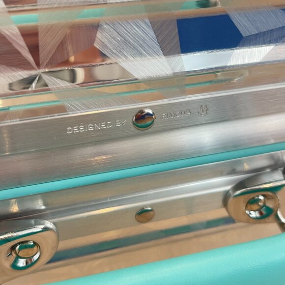Authentic Like New Rimowa x Tiffany & Co. Rock Cut Cabin Silver Rolling Suitcase - Picture 11 of 16